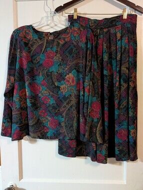 Prophecy Floral Paisley Long Skirt Set- Teal & Burgundy
